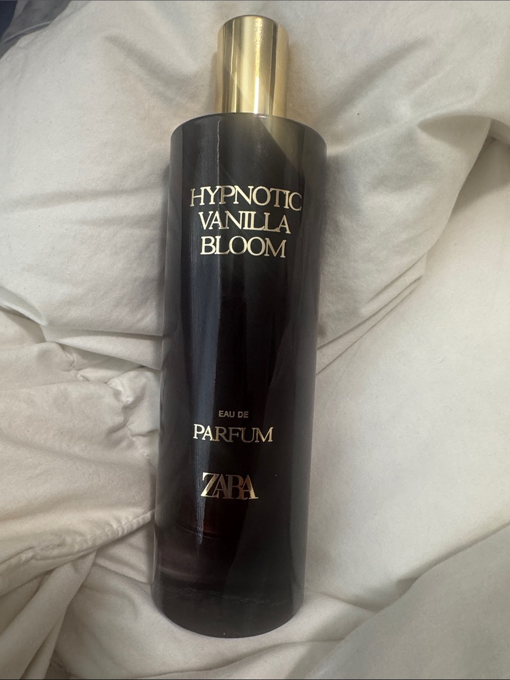 Zara Hypnotic Vanilla Bloom — Black & Gold Perfume Bottle